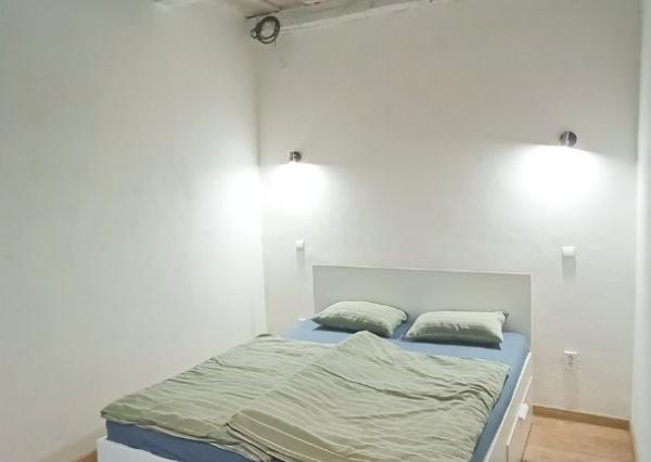 Jedinečná chata v lese, vhodná na investíciu