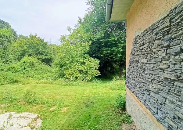 Jedinečná chata v lese, vhodná na investíciu