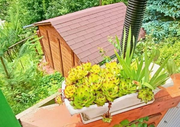 PREDANÉ! Čarovná chalupa s panoramatickým výhľadom pri Banskej Štiavnici