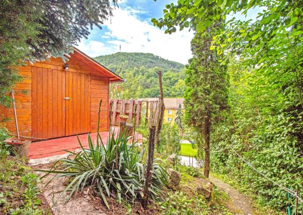 PREDANÉ! Čarovná chalupa s panoramatickým výhľadom pri Banskej Štiavnici