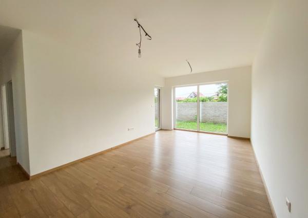 SKVELÁ CENA - RD v súkromnej ulici v Mostovej