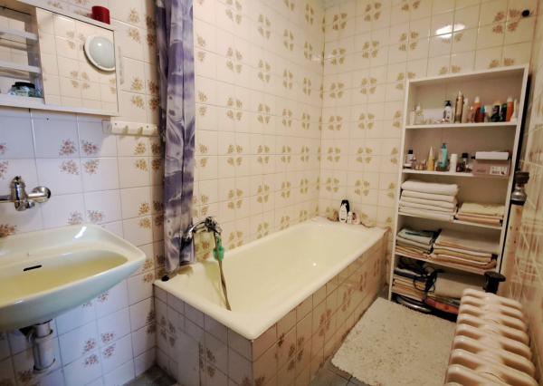 Rodinný dom na predaj + vizualizácia