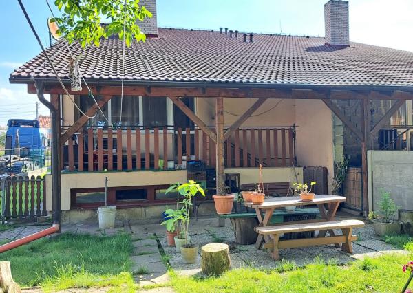 Rodinný dom na predaj + vizualizácia