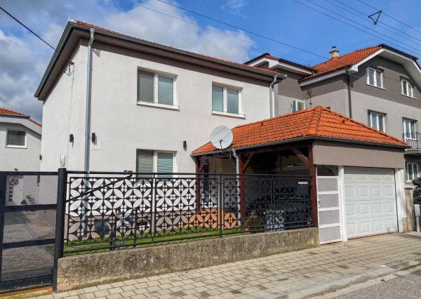 Znížená cena - 5i RD v obľúbenej lokalite