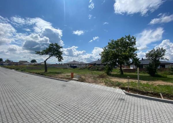 Stavebný pozemok v modernej štvrti Vysielač - Veľké Kostoľany