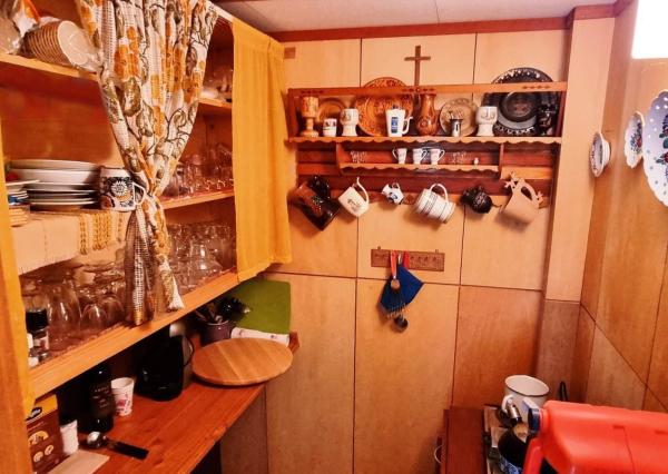 Chatka v lone prírody s pekným pozemkom