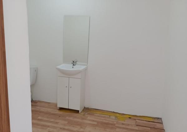 Na prenájom kancelária na prízemí