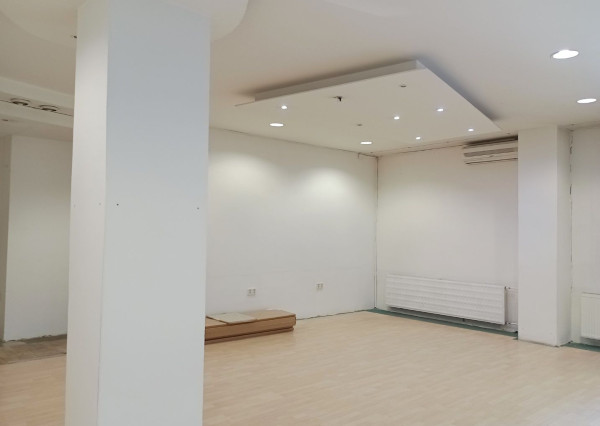 Na prenájom pekný obchodný priestor na Štefánikovej ulici