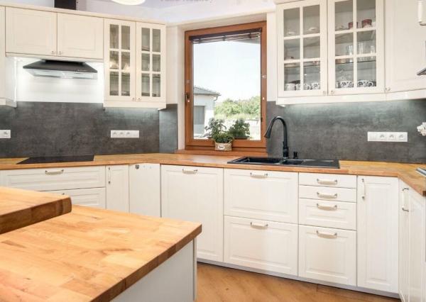 Slnečný dom neďaleko Nitry