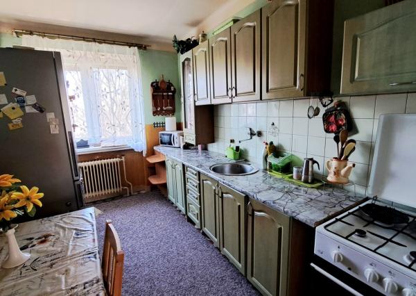 ZNÍŽENÁ CENA!!! Slnečný 3 izbový byt s garážou