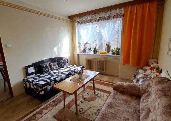 ZNÍŽENÁ CENA!!! Slnečný 3 izbový byt s garážou