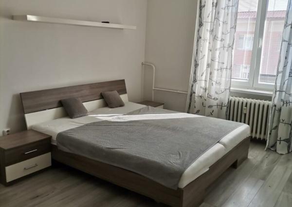 Pekný slnečný 2-izbový byt v Starom meste