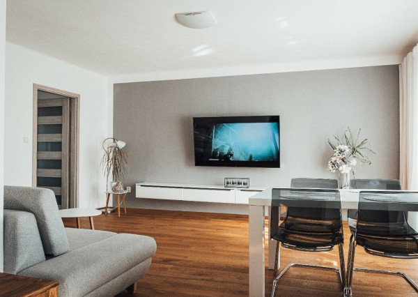 2 izbový byt - TRI VEŽE