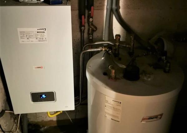 Znížená cena. Zrekonštruovaný rodinný dom vo Veľkých Kostoľanoch