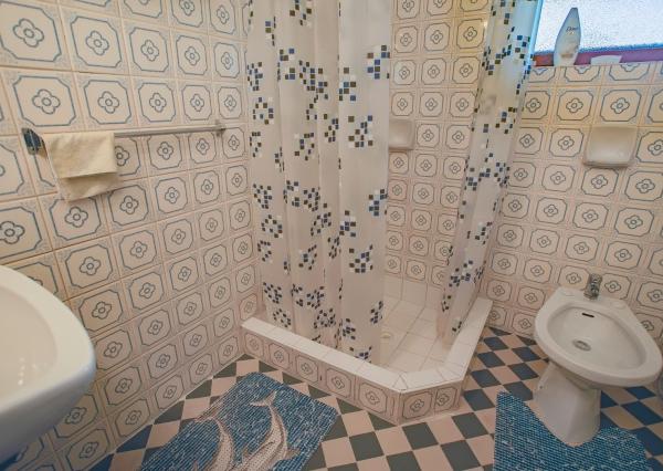 Peknučký zrekonštruovaný dom s veľkou úžitkovou záhradou