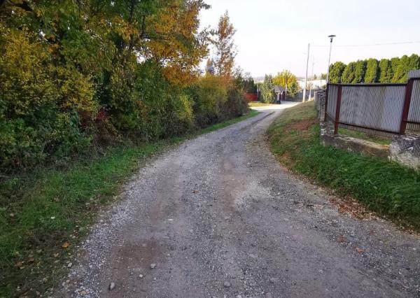 Na predaj slnečný stavebný pozemok v Sokolovciach