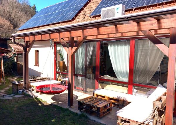 NOVÁ CENA! Výnimočný rodinný dom v krásnej prírode Štiavnických vrchov