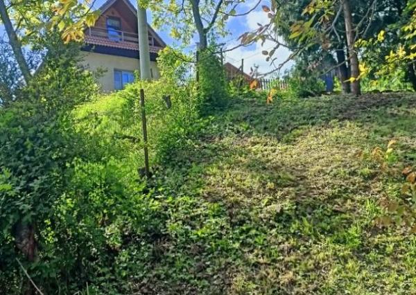 Útulná chalupa neďaleko Banskej Štiavnice