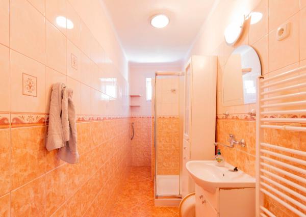 KRÁSNY rodinný dom v atraktívnej obci BANKA