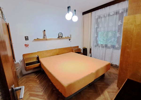 REZERVOVANÉ! Dvojgeneračný dom na PREDAJ