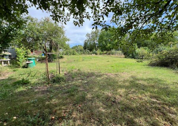 Pozemok na stavbu chaty v obci Kalná nad Hronom