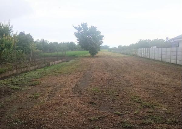 Na predaj pekný, rovinatý pozemok v Trnovci nad Váhom 