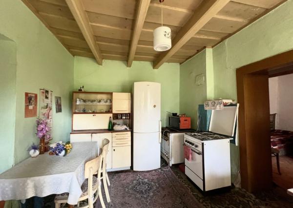 Rodinný dom s pekným pozemkom Pozba / Nové Zámky