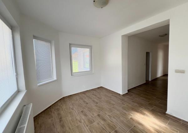 Rodinný dom vhodný aj na investíciu - Podhájska