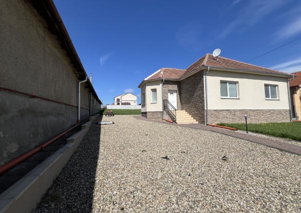 Rodinný dom vhodný aj na investíciu - Podhájska