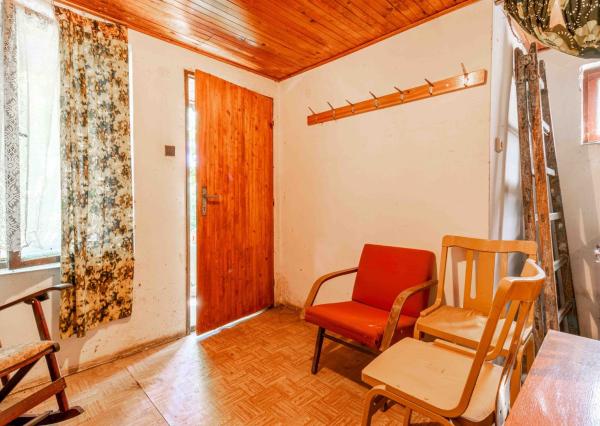 ZNÍŽENÁ CENA - EXKLUZÍVNE: Na predaj záhrada s chatkou – na skok od Trnavy!