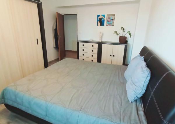 Znížená cena! Priestranný 3 izbový byt so záhradou