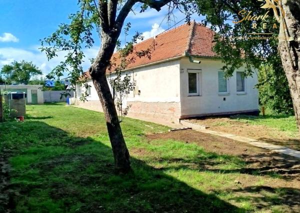 Nová cena! Vidiecky dom neďaleko Arboréta Mlyňany