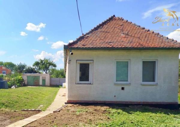 Nová cena! Vidiecky dom neďaleko Arboréta Mlyňany