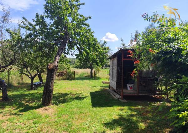 Priestranný a udržiavaný rodinný dom na predaj