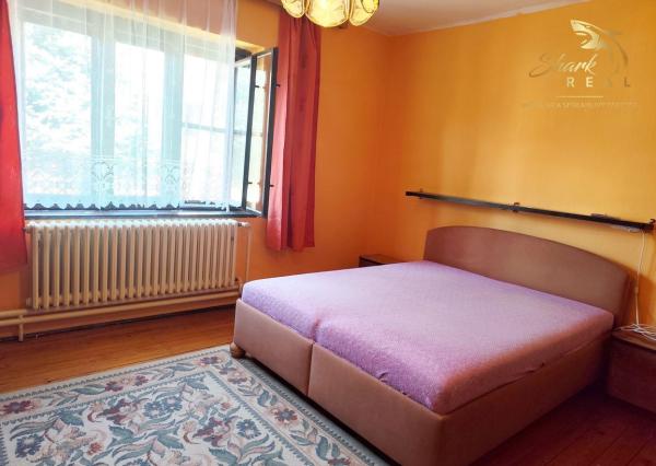 Priestranný a udržiavaný rodinný dom na predaj