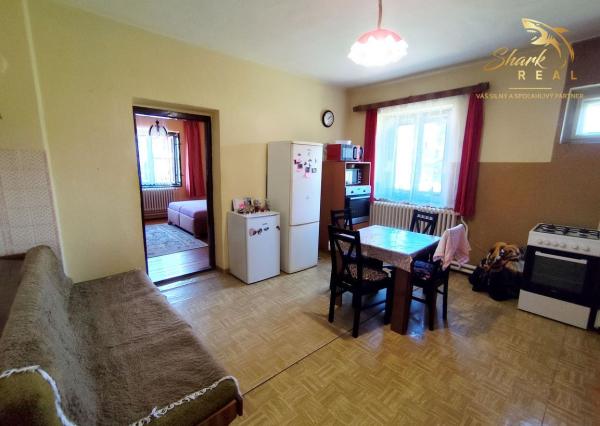 Priestranný a udržiavaný rodinný dom na predaj