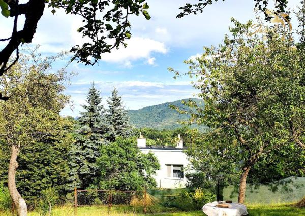 Príjemná chalupa v časti Záhrb na Novej Bani