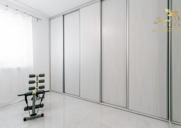 Exkluzívna Novostavba s Pozemkom v Obci Veselé