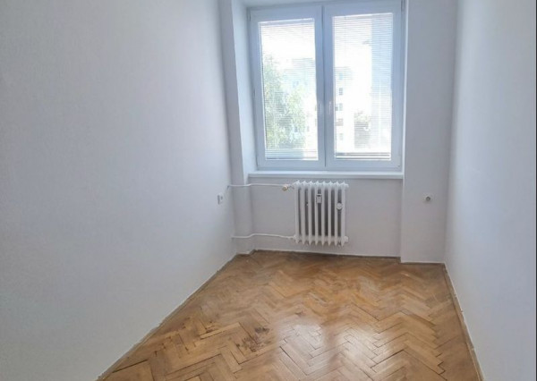 ZNÍŽENA CENA!!!Slnečný 2,5 izbový byt s krásnym výhľadom – okamžité nasťahovanie!!!