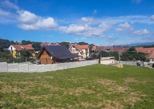 Atraktívny pozemok na Banke pri Piešťanoch