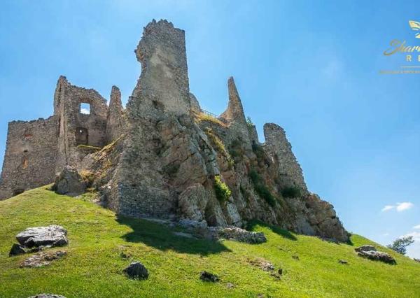 Exkluzívne- Útulný dom s nádhernou záhradou v krásnej prírode