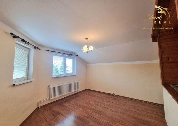 TOP CENA!!!  KRÁSNY DVOJPODLAŽNÝ RODINNÝ DOM V TICHEJ LOKALITE !!!!