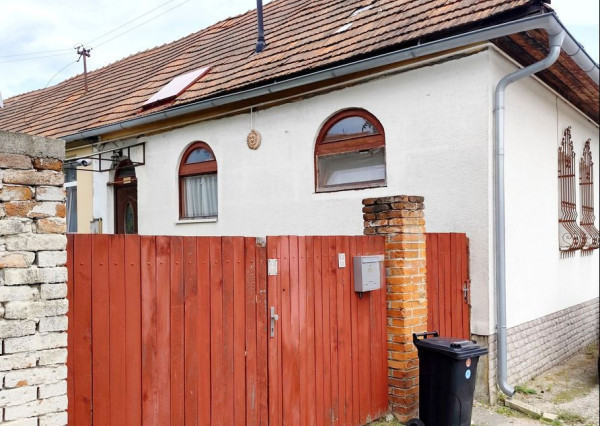 Exkluzívne- Útulný dom s nádhernou záhradou v krásnej prírode