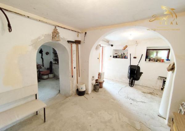 Exkluzívne- Útulný dom s nádhernou záhradou v krásnej prírode