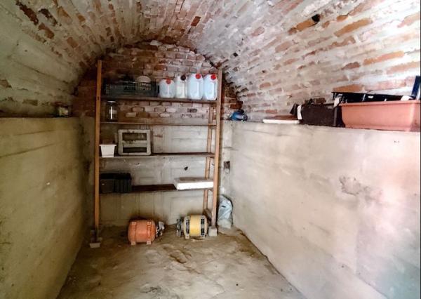 Exkluzívne- Útulný dom s nádhernou záhradou v krásnej prírode