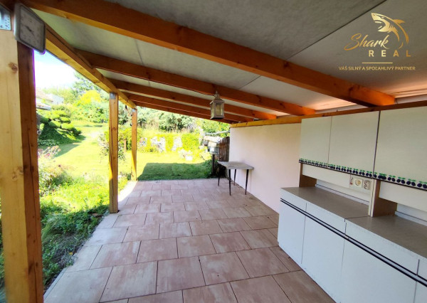 Exkluzívne- Útulný dom s nádhernou záhradou v krásnej prírode