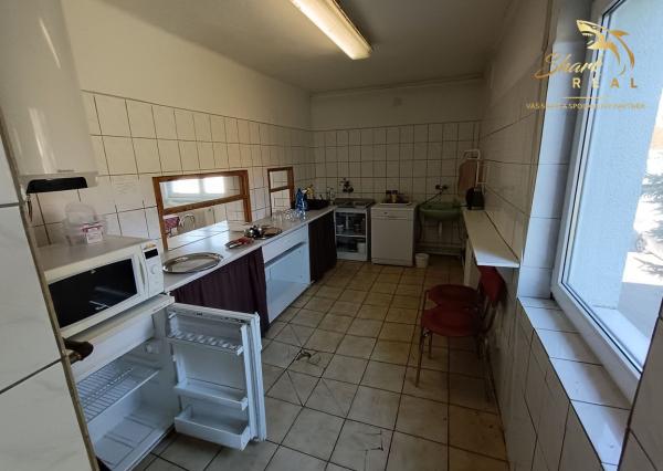 Administratívna budova