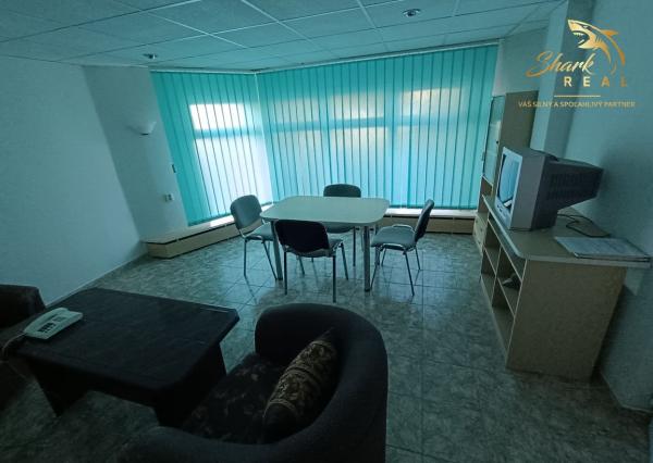 Administratívna budova