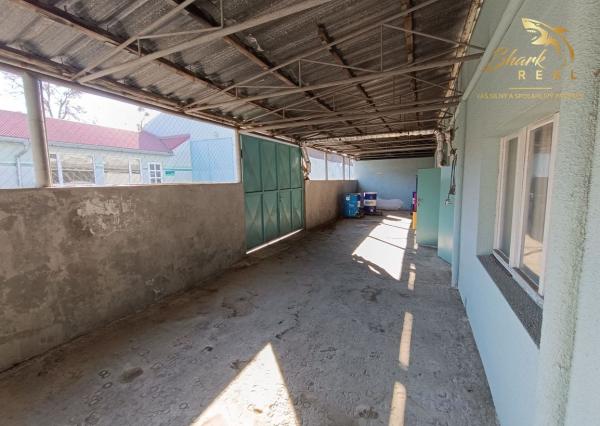 Administratívna budova