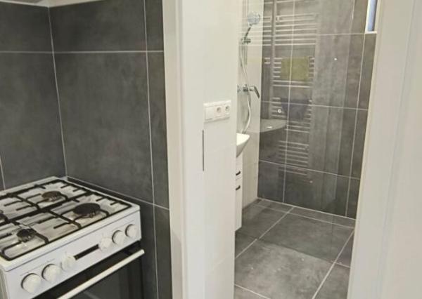 Prenájom 2,5 izbového bytu v centre Piešťan